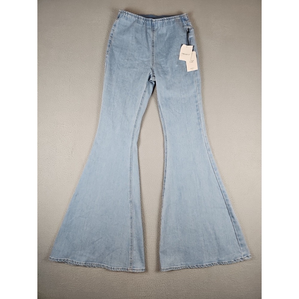 FOREVER 21 Women's Small Mid‎ Rise Flare Light Wash Denim Pants NWT